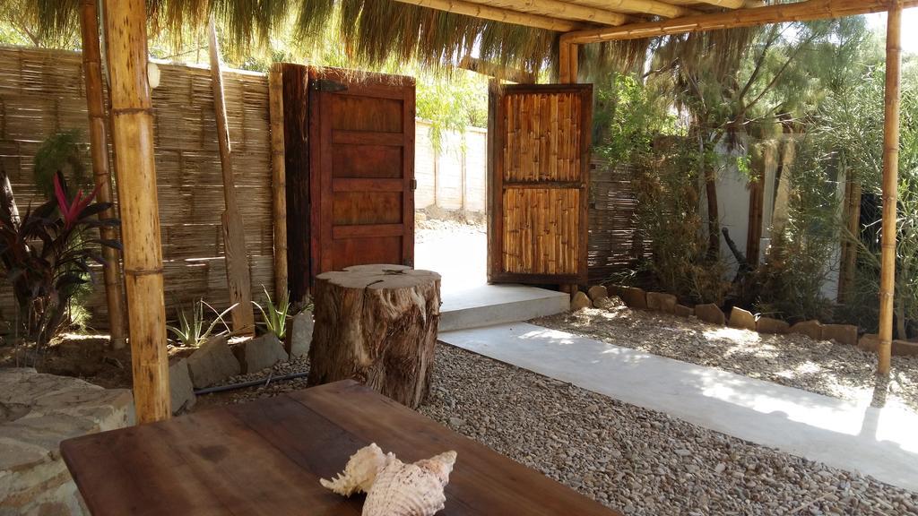 Отель Lapa Lapa Lobitos Bungalows Экстерьер фото